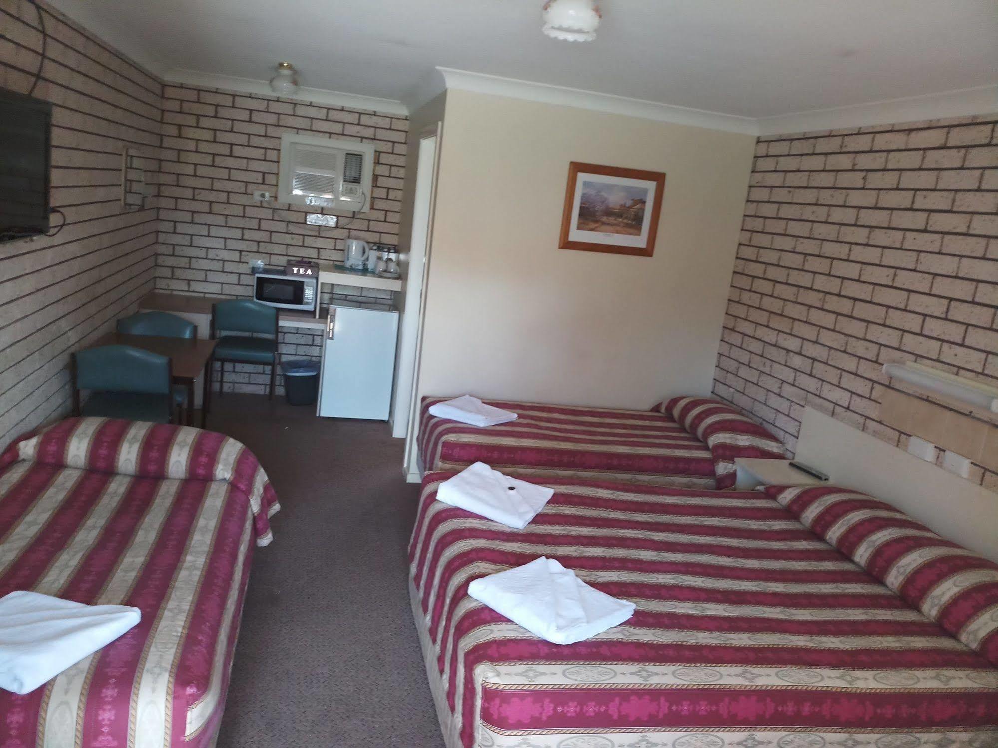 Alfa Motel Gilgandra Extérieur photo